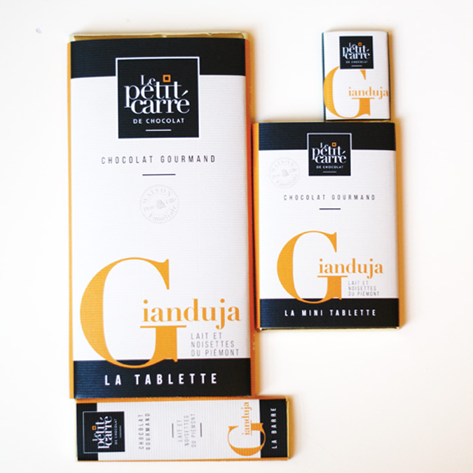 Gianduja au chocolat au lait, 20% de noisettes du Piémont Gianduja au chocolat au lait, 20% de noisettes du Piémont le petit carré de chocolat